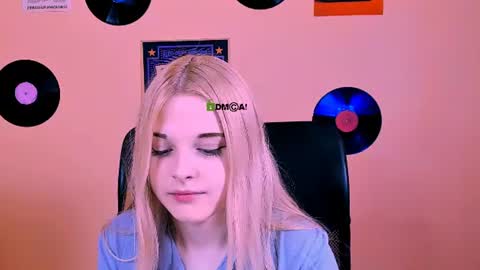 nicole_bright online show from 8, 7, 2026