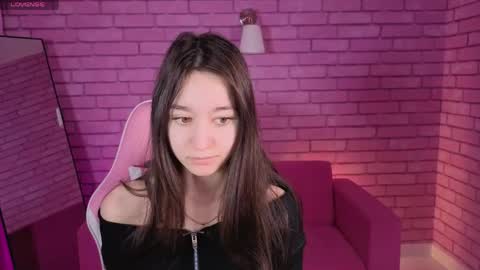 Nicole online show from 14, 4, 2026