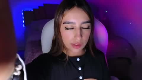 Nicole online show from 15, 6, 2026