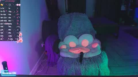 Kitty Nikki online show from 29, 11, 2025