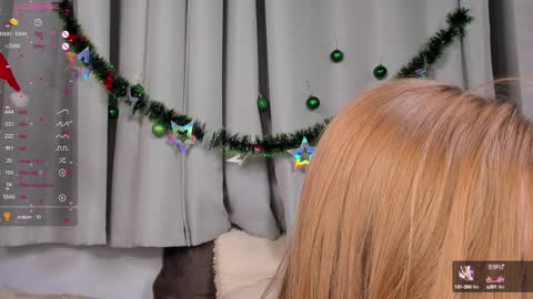 Snapshot of nicole_grifin chatting on 7, 1, 2025 Nicole Grifin online show from 7, 1, 2025