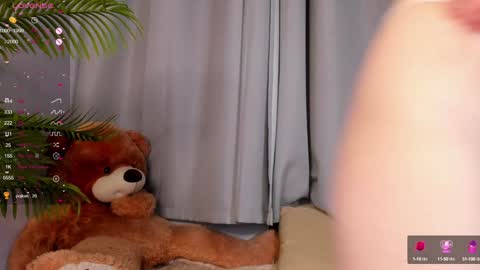 Snapshot of nicole_grifin chatting on 20, 1, 2025 Nicole Grifin online show from 20, 1, 2025