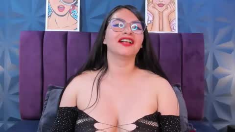 Nicole online show from 6, 3, 2026