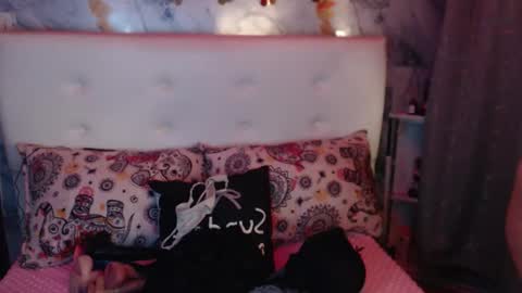 Nicole online show from 20, 2, 2026