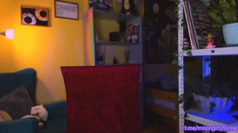 Nicole online show from 29, 11, 2025