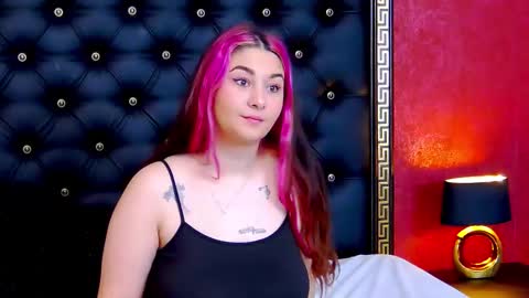 Nicole Wesley online show from 8, 1, 2026