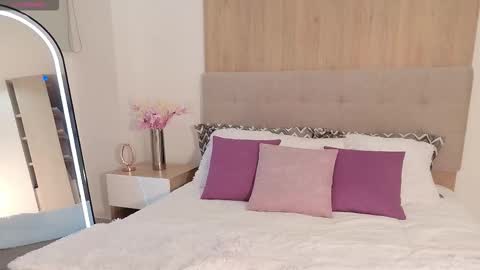 N A T A L I A online show from 20, 12, 2025