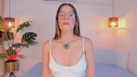 N A T A L I A online show from 30, 3, 2026