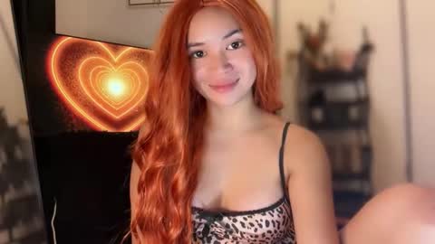 NICOLE online show from 19, 10, 2025