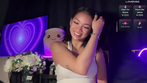 NICOLE online show from 8, 4, 2026