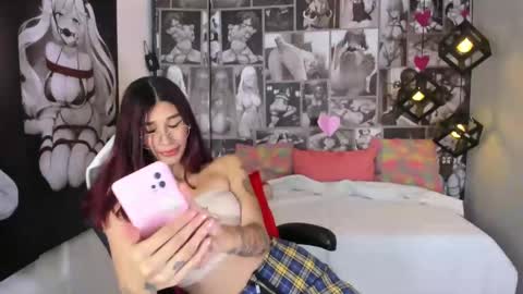 Snapshot of nicolee_angels chatting on 16, 2, 2025 N i c o l e online show from 16, 2, 2025