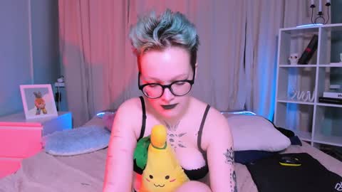 Snapshot of nicolefloret chatting on 18, 1, 2025 Nicole online show from 18, 1, 2025