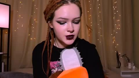 Snapshot of nicolefloret chatting on 11, 3, 2025 Nicole online show from 11, 3, 2025