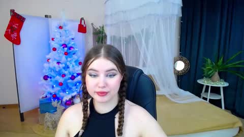 nicolefoxery online show from 11, 12, 2024