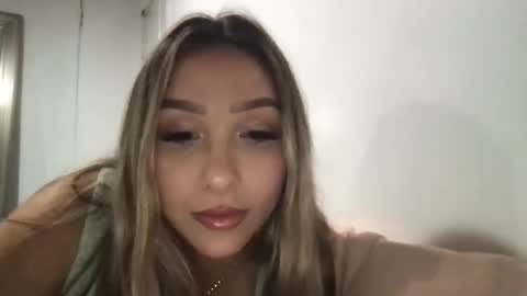 Snapshot of nicolelovesyou444 chatting on 5, 2, 2025 nicolelovesyou444 online show from 5, 2, 2025