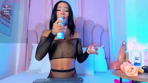 Snapshot of nicolemadrird chatting on 5, 2, 2026 nicolemadrird online show from 5, 2, 2026