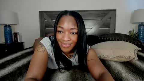 Nicole online show from 25, 6, 2026