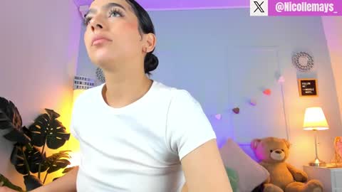 Snapshot of nicolle_mays chatting on 22, 2, 2025 Nicolle Mays online show from 22, 2, 2025