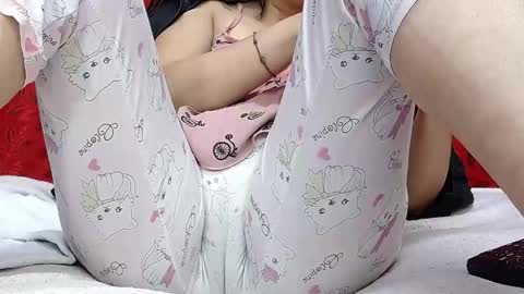 NICOLLE online show from 13, 1, 2026