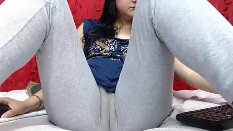 NICOLLE online show from 7, 2, 2026