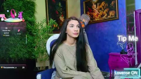 Nicolle online show from 18, 11, 2025