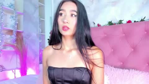 Snapshot of nicolqueen_ chatting on 16, 2, 2026 NICOL online show from 16, 2, 2026
