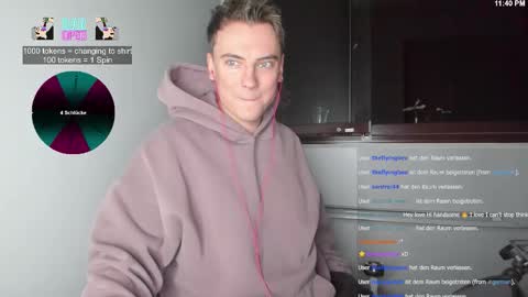 NicoSlowmoo online show from 14, 11, 2025