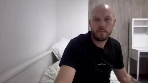 nighttime online show from 27, 9, 2025