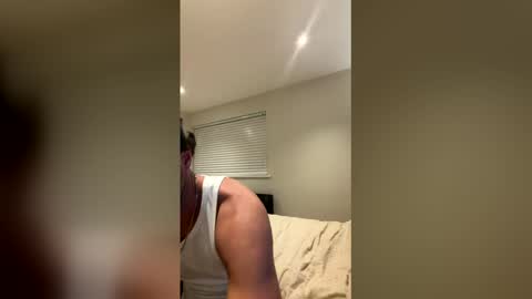 Snapshot of nightvyre chatting on 15, 2, 2026 nightvyre online show from 15, 2, 2026