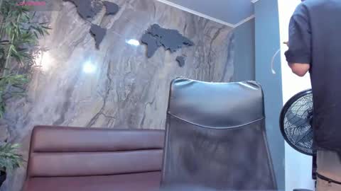 Snapshot of niick_carter chatting on 2, 11, 2025 Nick online show from 2, 11, 2025