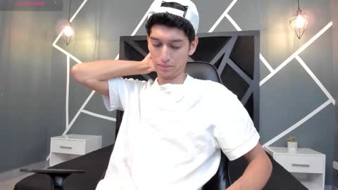 Snapshot of niick_carter chatting on 3, 11, 2025 Nick online show from 3, 11, 2025