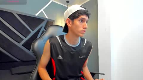 Snapshot of niick_carter chatting on 6, 11, 2025 Nick online show from 6, 11, 2025