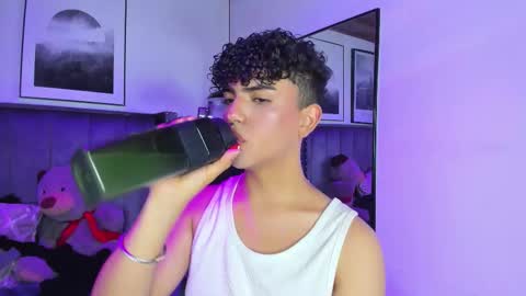 niick_twink online show from 20, 10, 2025