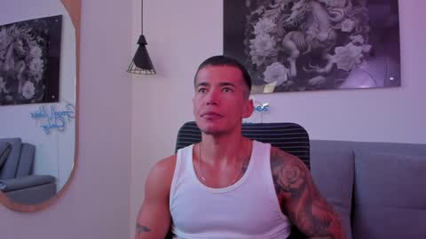 Niick online show from 8, 12, 2024