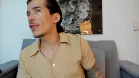 Snapshot of niickcooper chatting on 26, 5, 2026 Niick online show from 26, 5, 2026