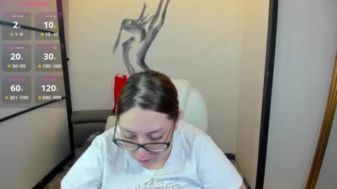 Snapshot of niickyjones chatting on 8, 2, 2025 Anni online show from 8, 2, 2025