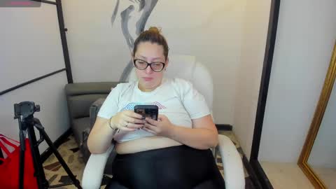 Snapshot of niickyjones chatting on 26, 2, 2025 Anni online show from 26, 2, 2025