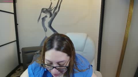 Snapshot of niickyjones chatting on 1, 3, 2025 Anni online show from 1, 3, 2025