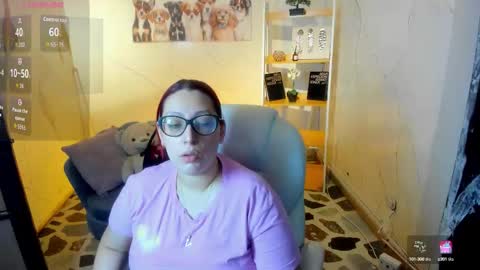 Snapshot of niickyjones chatting on 8, 10, 2025 Anni online show from 8, 10, 2025