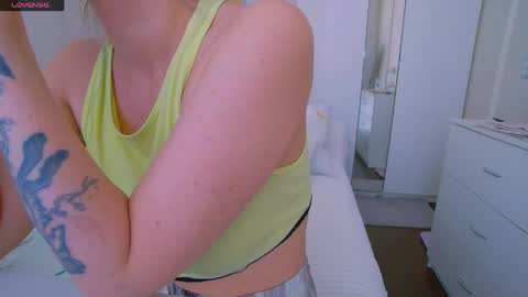 Nika Bloom online show from 18, 4, 2026