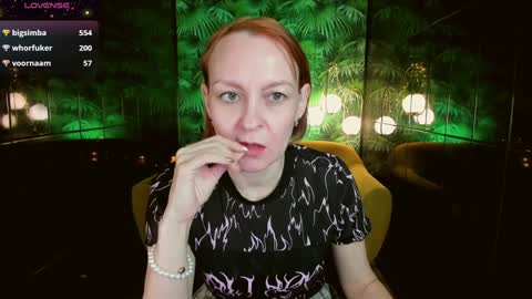 Snapshot of nika_gentle chatting on 6, 1, 2025 Nika online show from 6, 1, 2025