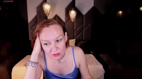 Snapshot of nika_gentle chatting on 28, 2, 2025 Nika online show from 28, 2, 2025