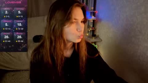 Snapshot of nika_omg chatting on 16, 11, 2025 Nika online show from 16, 11, 2025