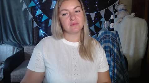 Snapshot of nikaskylink chatting on 25, 9, 2025 Nika online show from 25, 9, 2025