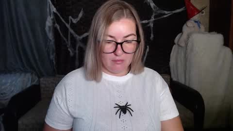 Snapshot of nikaskylink chatting on 30, 10, 2025 Nika online show from 30, 10, 2025