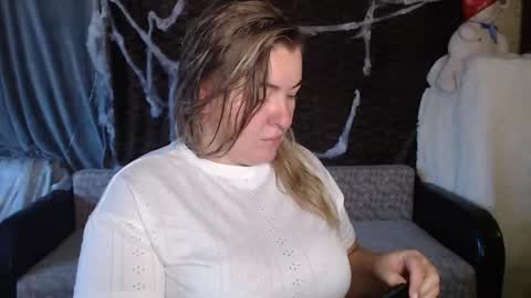 Snapshot of nikaskylink chatting on 1, 11, 2025 Nika online show from 1, 11, 2025