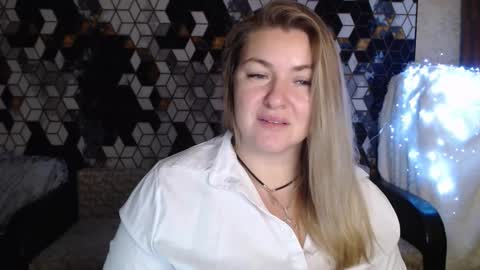 Snapshot of nikaskylink chatting on 3, 12, 2025 Nika online show from 3, 12, 2025