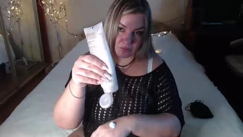 Snapshot of nikaskylink chatting on 19, 2, 2026 Nika online show from 19, 2, 2026