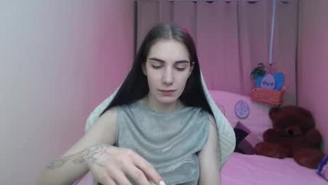 nikastarkk online show from 3, 4, 2026