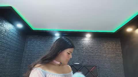 NIKI online show from 25, 5, 2026